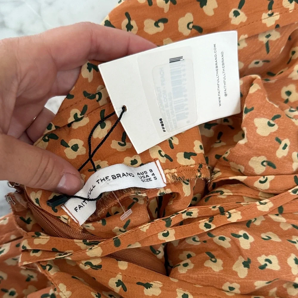 NWT Faithfull the Brand Women's Cedric Floral Jumpsuit Sz 4 Vintage Bloom *flaw - Picture 6 of 11